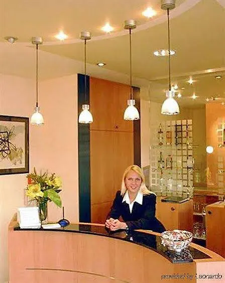 Hotel Niederraeder Hof Frankfurt nad Menem