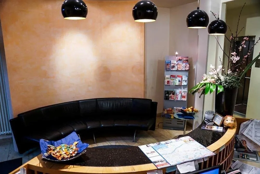 Hotel Niederraeder Hof Frankfurt am Main Germany